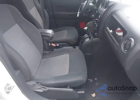 2010 Jeep Patriot Sport from USA, damaged, VIN 1J4NT2GB2AD500973